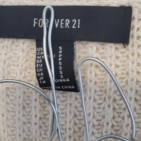 Cream knit sweater - Picture 4 of 4